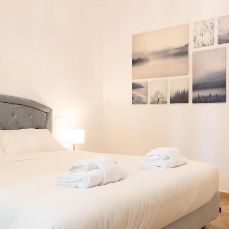 The Best Rent - Elegant Five-Bedrooms Apartment Near Colosseo Rom Exterior foto