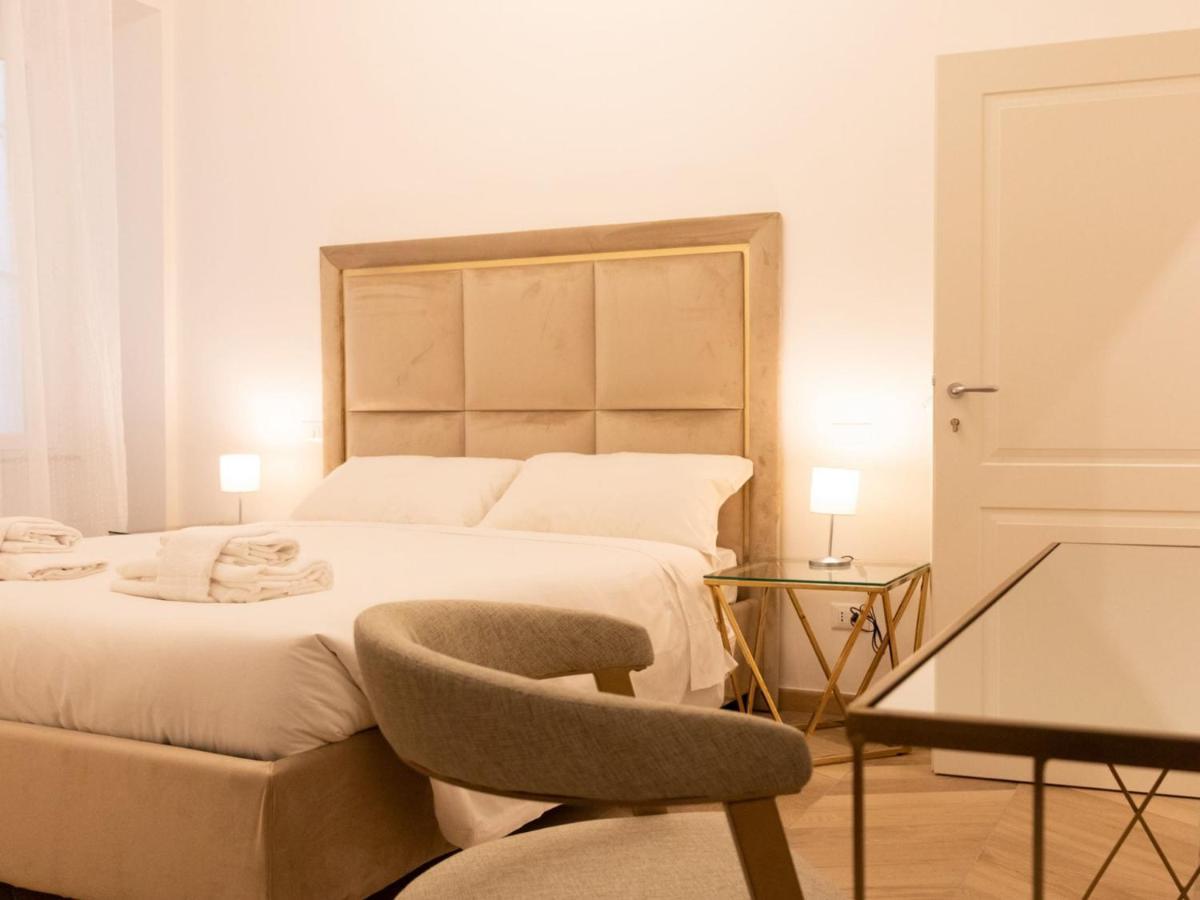 The Best Rent - Elegant Five-Bedrooms Apartment Near Colosseo Rom Exterior foto