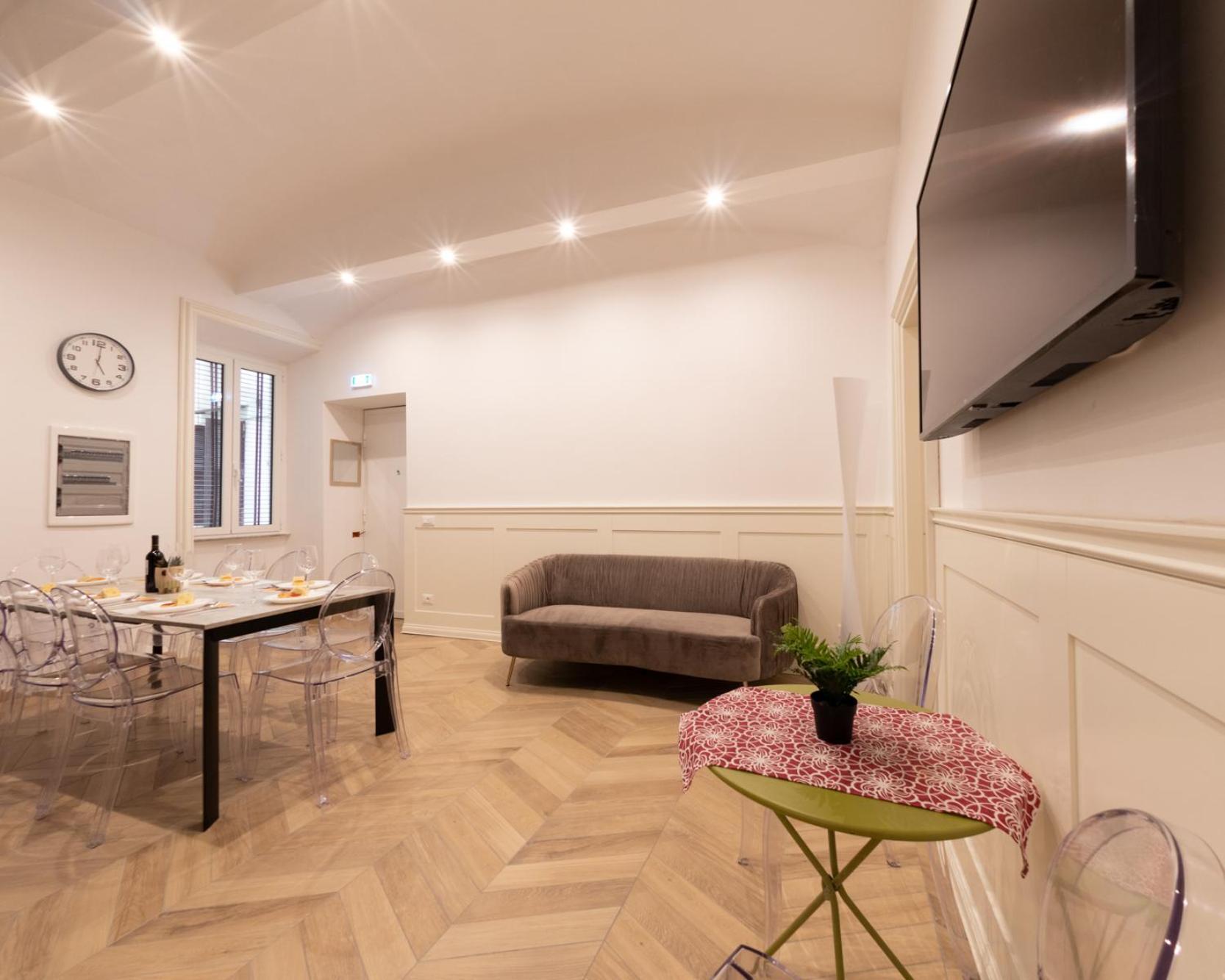 The Best Rent - Elegant Five-Bedrooms Apartment Near Colosseo Rom Exterior foto